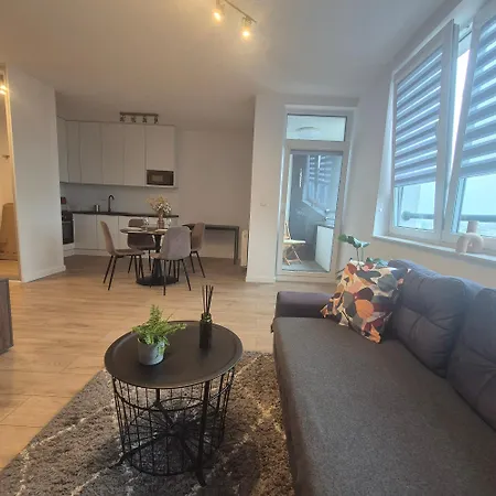 Gwiazdzista Near Sky Tower 12p Apartman *